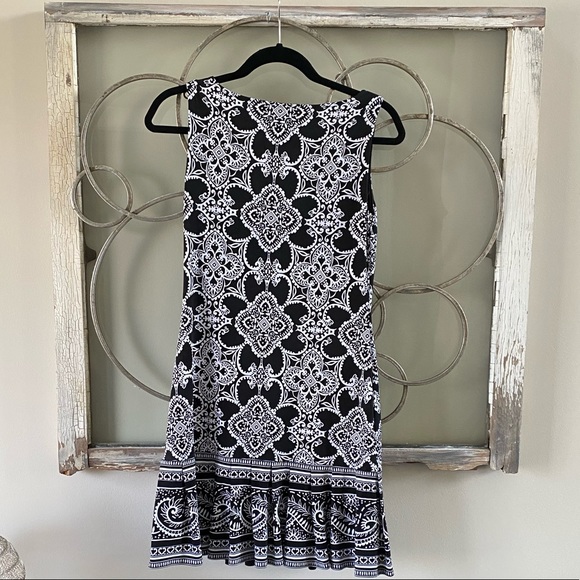 WHBM dress. Perfect condition. Sz XXS - Picture 5 of 7